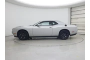 $23998 : Dodge Challenger 2022 AWD SX thumbnail