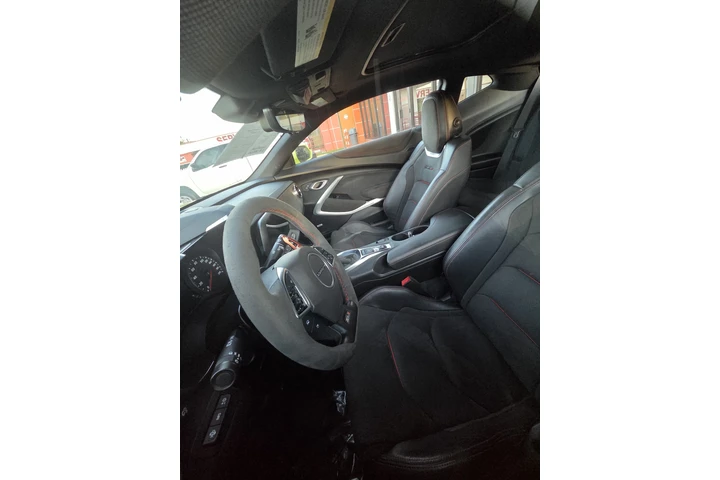 $57499 : Camaro 2021( Coupé) image 6