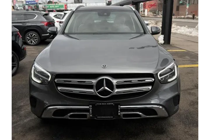 $27995 : Mercedes-Benz GLC 2022 AWD G image 2