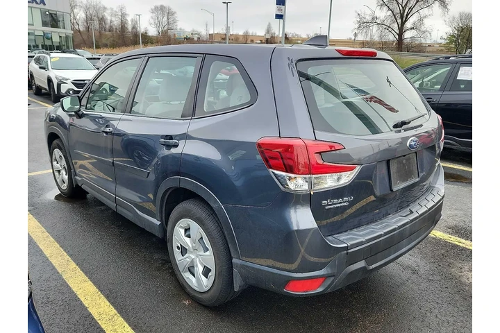 $23995 : Subaru Forester 2022 AWD Bas image 4