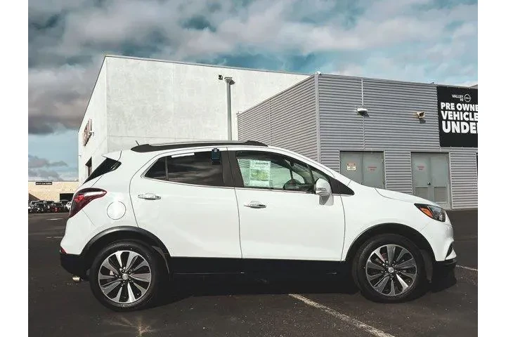 $14836 : Buick Encore 2019 Essence 4d image 8