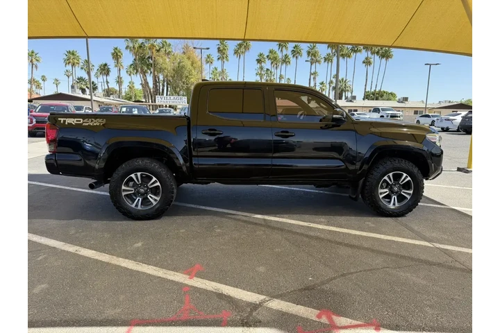 $32999 : Toyota Tacoma 2019 4x4 TRD P image 4