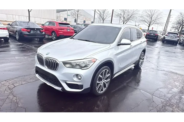 $13995 : 2017 X1 image 7