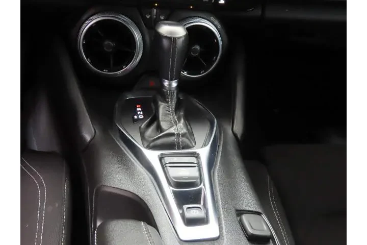 $24995 : Chevrolet Camaro 2023 LT 2dr image 9