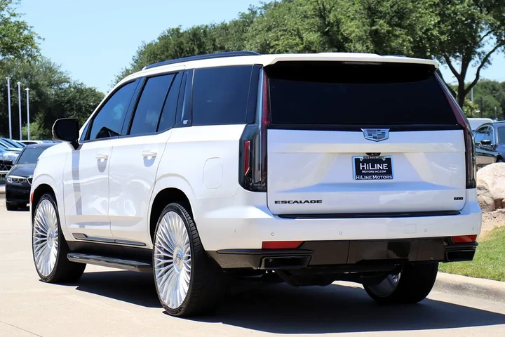 $66710 : 2021 Escalade Sport image 10