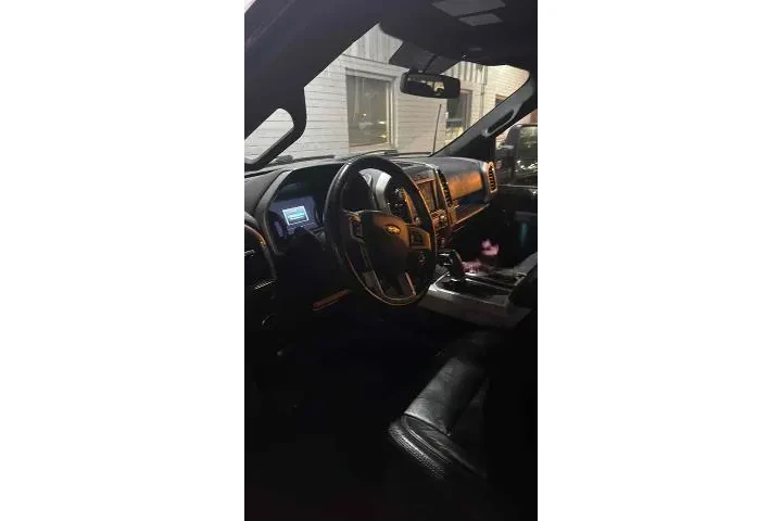 $29000 : Ford F-150 2017 4x4 Lariat 4 image 7