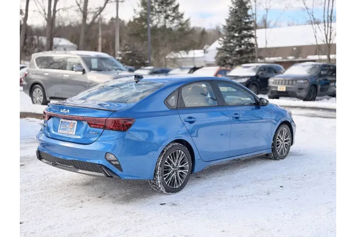 $19995 : 2023 Forte GT-Line image 6