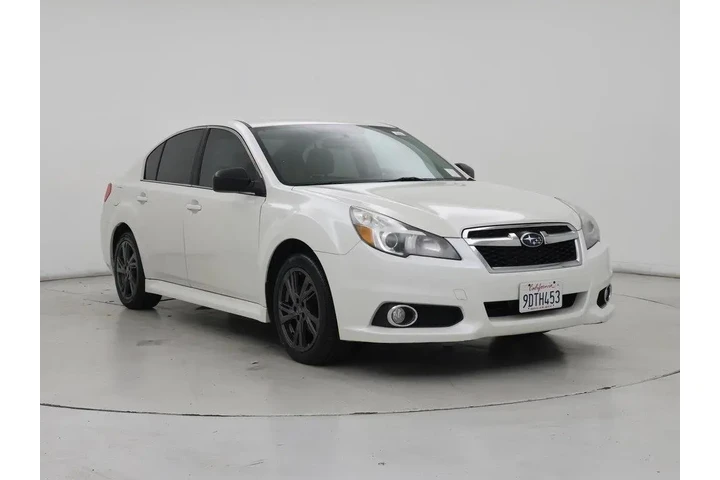 $13998 : Subaru Legacy 2014 AWD 2.5i image 1