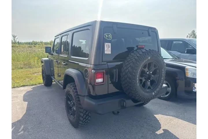 $24595 : Jeep Wrangler Unlimited 2021 image 5