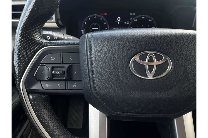 2024 Tacoma TRD Sport Double image 8