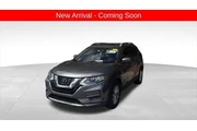 $11987 : Nissan Rogue 2018 SV 4dr Cro thumbnail
