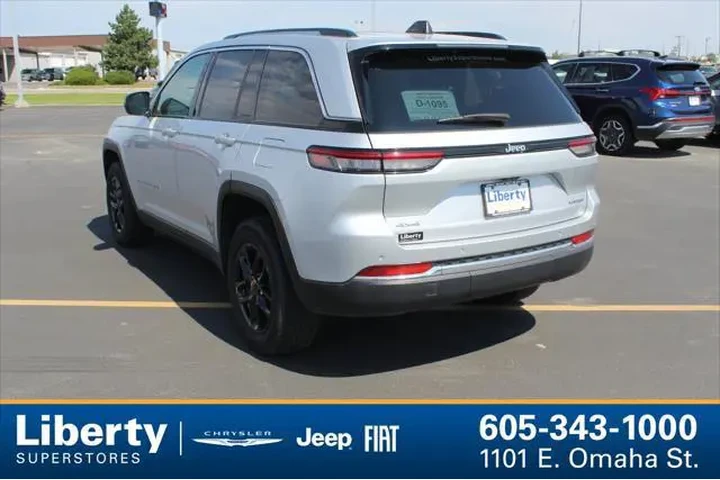 $34999 : Jeep Grand Cherokee 2024 4x4 image 5