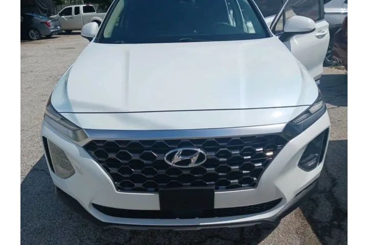 $14500 : 2019 Santa Fe SE 2.4L image 5