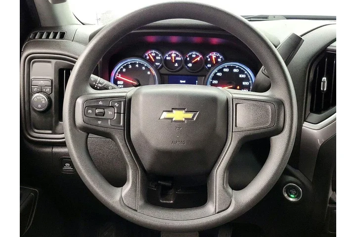 $31998 : Chevrolet Silverado 1500 202 image 10