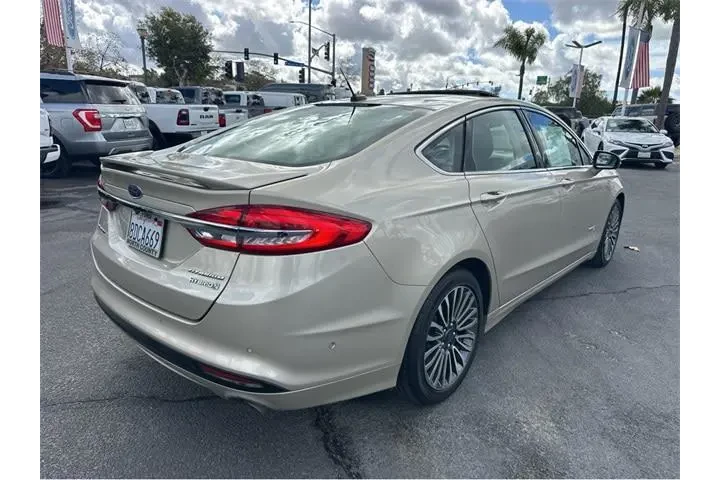 $11000 : Ford Fusion Hybrid 2018 Tita image 6