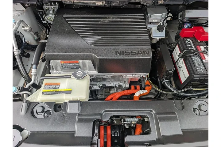 $10930 : Nissan LEAF 2019 S 4dr Hatch image 4