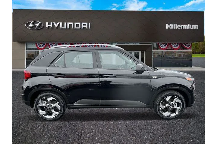 $20989 : Hyundai KONA 2023 AWD SEL 4d image 4