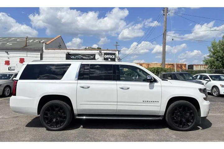 $24995 : 2018 Suburban Premier image 5