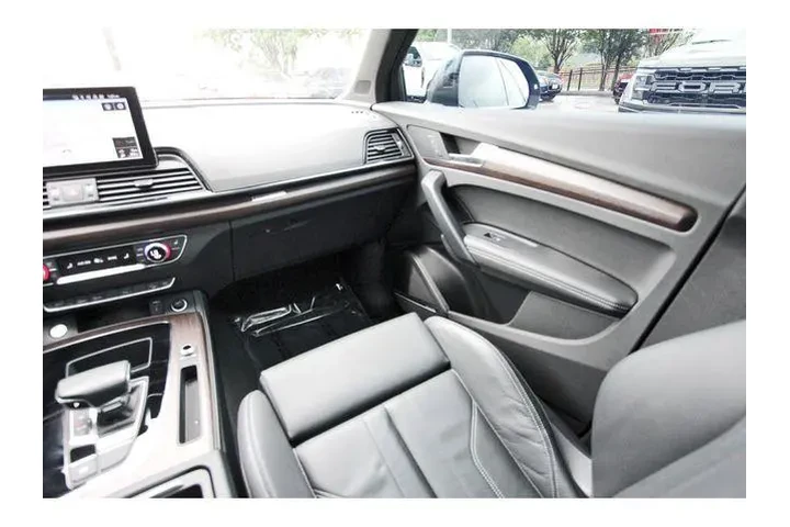 $32491 : Audi Q5 Sportback 2022 AWD q image 9