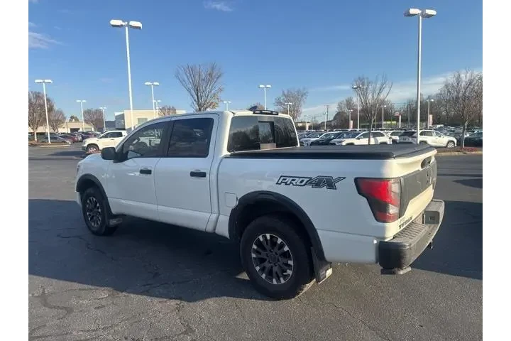 $32950 : Nissan Titan 2022 4x4 PRO-4X image 5