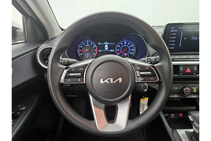 $16998 : Kia Forte 2024 LXS 4dr Sedan image 10