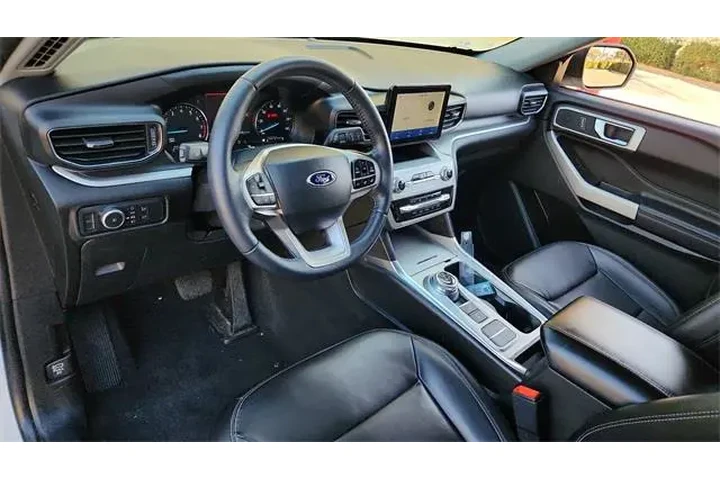 $21657 : Ford Explorer 2022 XLT 4dr S image 9