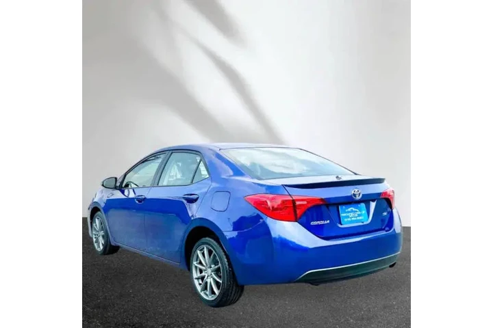 $14990 : 2018 Corolla SE image 6