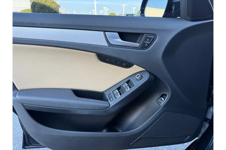 Audi A4 2013 AWD 2.0T quattr image 10