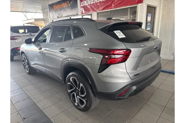 $23143 : Chevrolet Trax 2025 RS 4dr C image 7