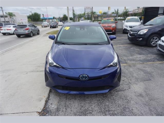 $16499 : 2018 Toyota Prius image 2