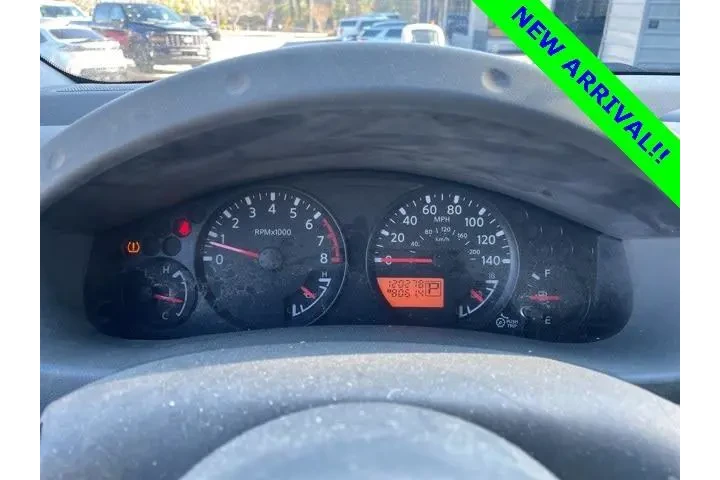 $12952 : Nissan Frontier 2009 4x2 LE image 9