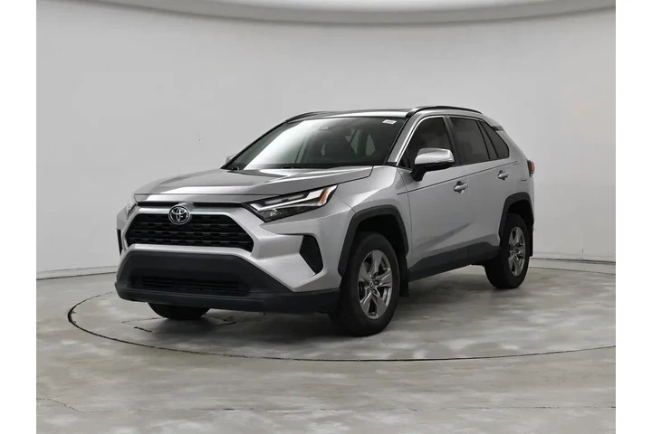 $25998 : Toyota RAV4 2022 XLE 4dr SUV image 4