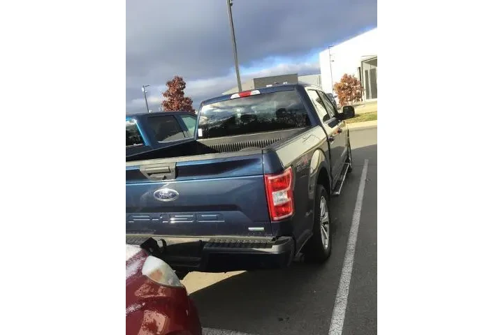 $23206 : Ford F-150 2018 4x2 XL 4dr S image 8