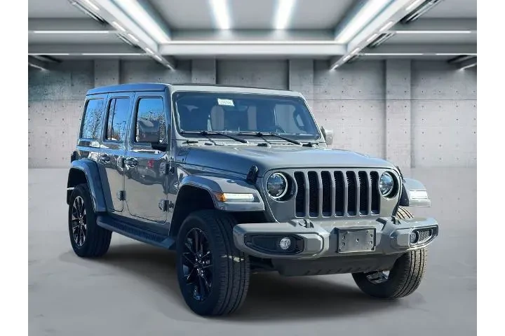 $33918 : Jeep Wrangler 2023 4x4 Sahar image 2