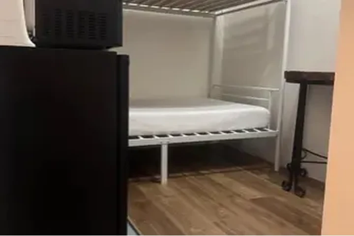 $750 : Cerca a Centro de Los Angeles image 3