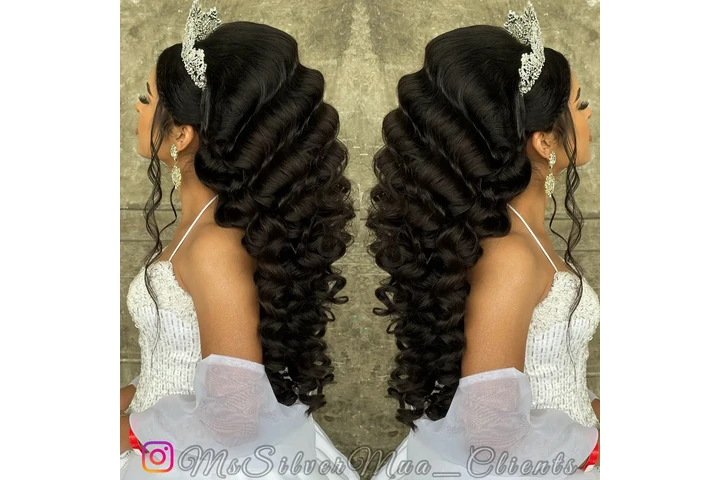 Pro Hair & Makeup image 2