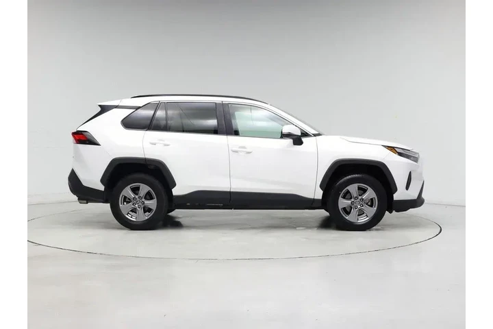 $24998 : Toyota RAV4 2022 XLE 4dr SUV image 7