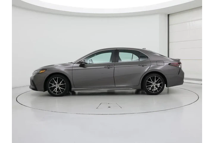 $25998 : Toyota Camry 2022 SE 4dr Sed image 3