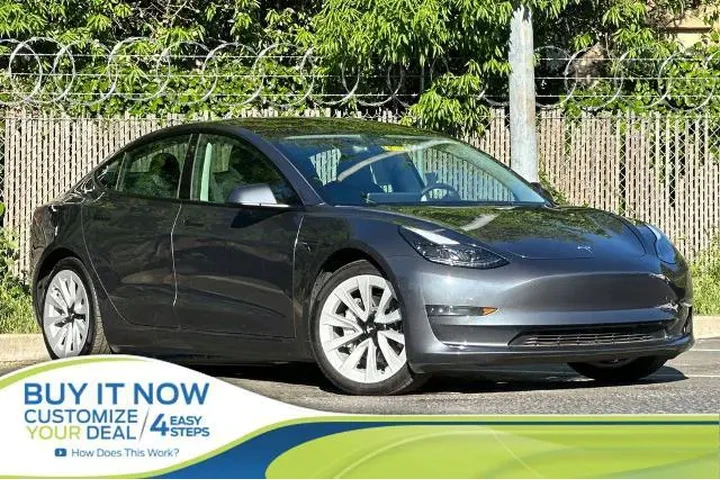 $24743 : Tesla Model 3 2023 4dr Sedan image 1