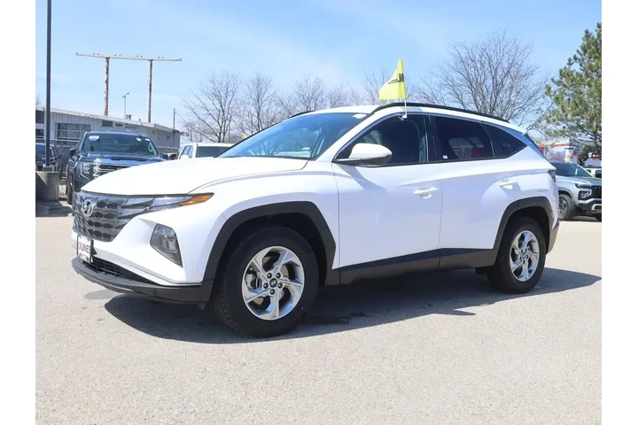 $22977 : Hyundai TUCSON 2024 AWD SEL image 5