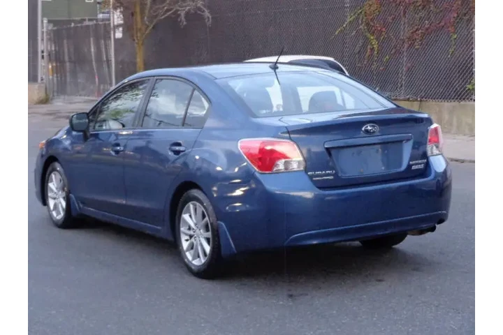 $6950 : 2013 Impreza 2.0i Premium image 7