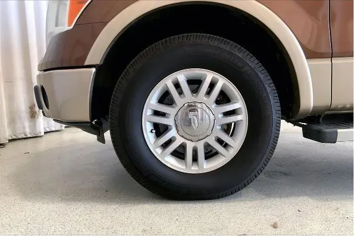 $12997 : Ford F-150 2012 4x2 Lariat 4 image 6