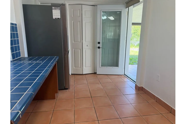 $2700 : Residential Rental image 6