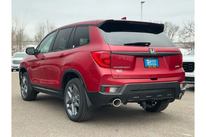 $33500 : Honda Passport 2023 AWD EX-L image 4
