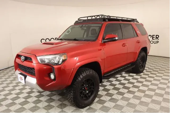 $30955 : Toyota 4Runner 2018 4x4 SR5 image 10