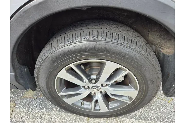 $19991 : Toyota RAV4 2016 AWD XLE 4dr image 10