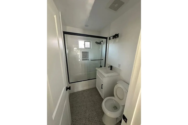 $1100 : Acogedor en Huntington Park🏠 image 5