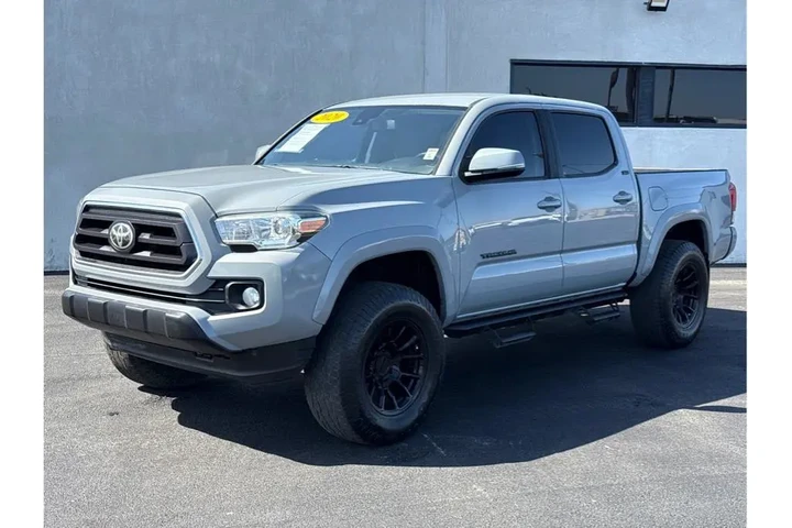 2020 Toyota Tacoma Double Cab image 4
