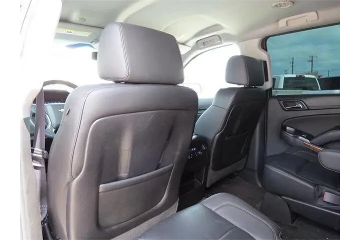 2015 Tahoe LTZ image 10