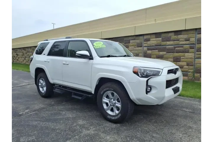 $39085 : Toyota 4Runner 2022 4x4 SR5 image 1